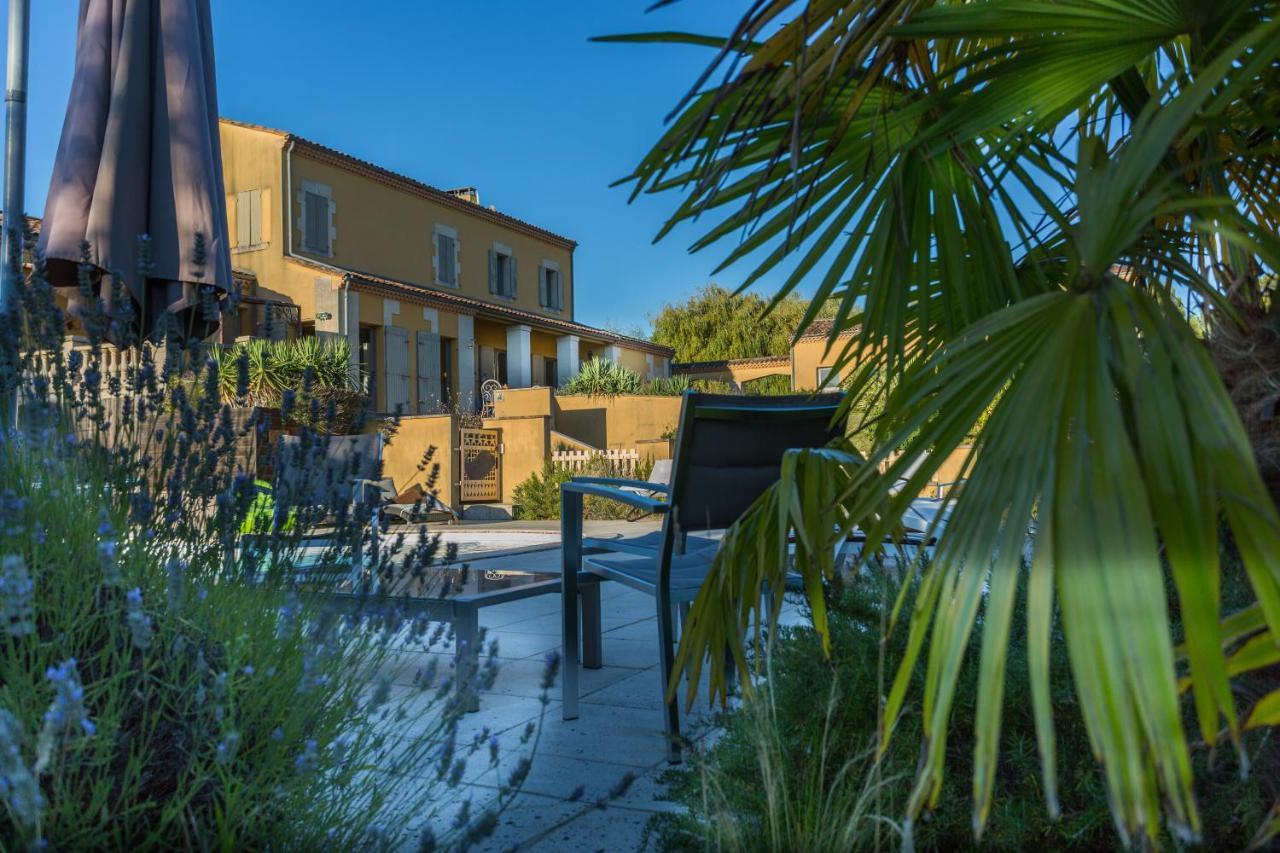 La Marviniere Bed and Breakfast Saint-Bonnet-sur-Gironde Exterior foto